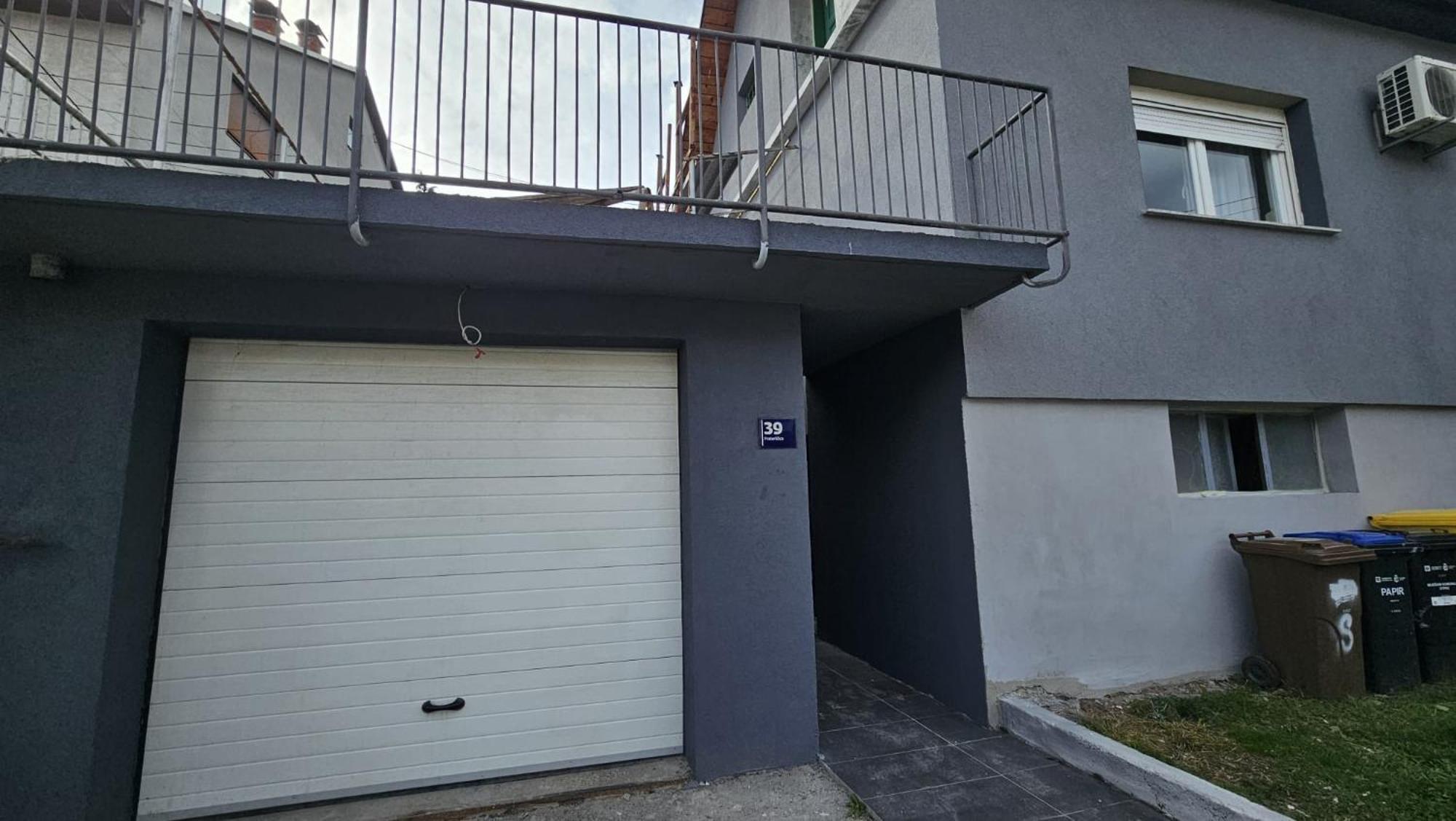 House Delboy With Garage, Crnomerec Apartma *